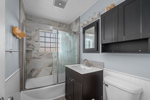 Tiny photo for 7318 Kelling Street, Davenport, IA 52806 (MLS # 12587972)