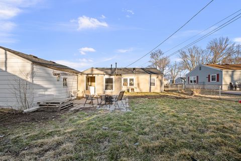 Tiny photo for 7318 Kelling Street, Davenport, IA 52806 (MLS # 12587972)