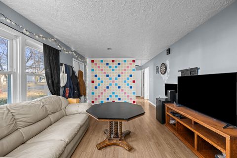 Tiny photo for 7318 Kelling Street, Davenport, IA 52806 (MLS # 12587972)