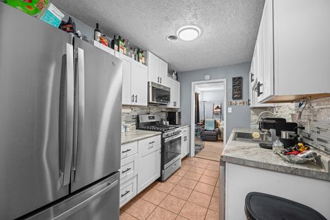 Tiny photo for 7318 Kelling Street, Davenport, IA 52806 (MLS # 12587972)