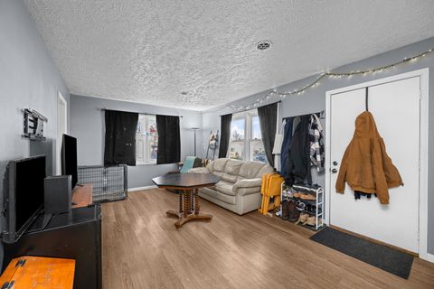 Tiny photo for 7318 Kelling Street, Davenport, IA 52806 (MLS # 12587972)