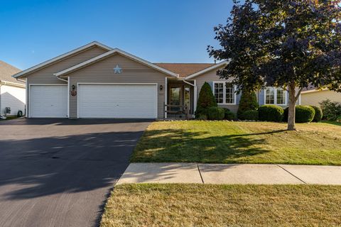 Photo of 3045 Derbyshire Drive, Machesney Park, IL 61115 (MLS # 12486135)