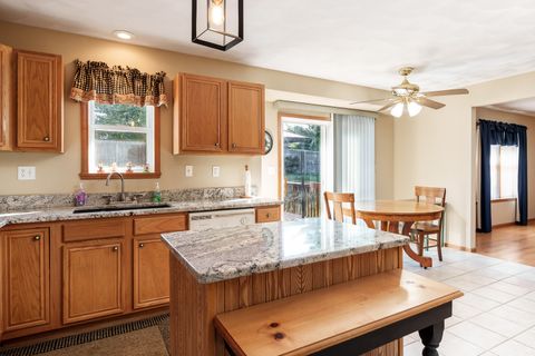 Tiny photo for 3045 Derbyshire Drive, Machesney Park, IL 61115 (MLS # 12486135)