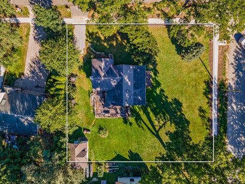 Tiny photo for 800 S River Road, Fox River Grove, IL 60021 (MLS # 12757982)