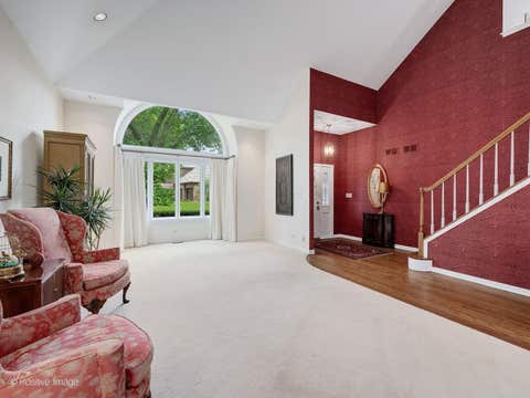 Tiny photo for 68 Godair Drive, Hinsdale, IL 60521 (MLS # 12728478)