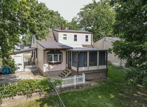 Tiny photo for 1345 Inglesh Avenue, Kankakee, IL 60901 (MLS # 12708985)