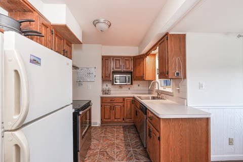 Tiny photo for 1345 Inglesh Avenue, Kankakee, IL 60901 (MLS # 12708985)