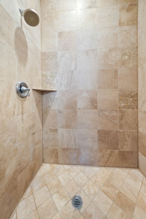 Tiny photo for 2248 W Foster Avenue #4, Chicago, IL 60625 (MLS # 12587693)