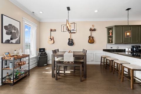 Tiny photo for 2248 W Foster Avenue #4, Chicago, IL 60625 (MLS # 12587693)