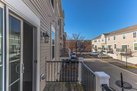 Tiny photo for 877 Lewisburg Lane, Aurora, IL 60504 (MLS # 12509176)