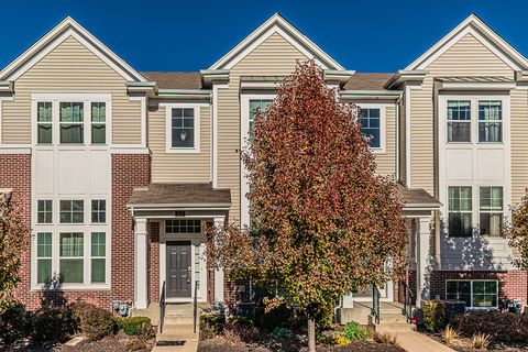 Photo of 877 Lewisburg Lane, Aurora, IL 60504 (MLS # 12509176)