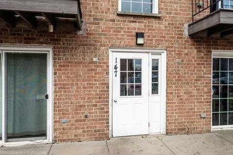 Tiny photo for Carol Stream, IL 60188 (MLS # 12582400)