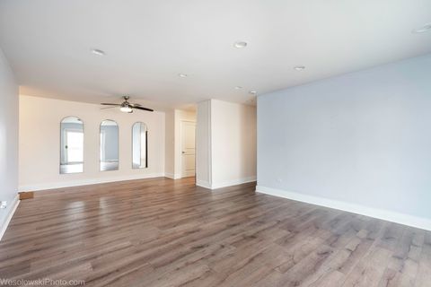 Tiny photo for Carol Stream, IL 60188 (MLS # 12582400)