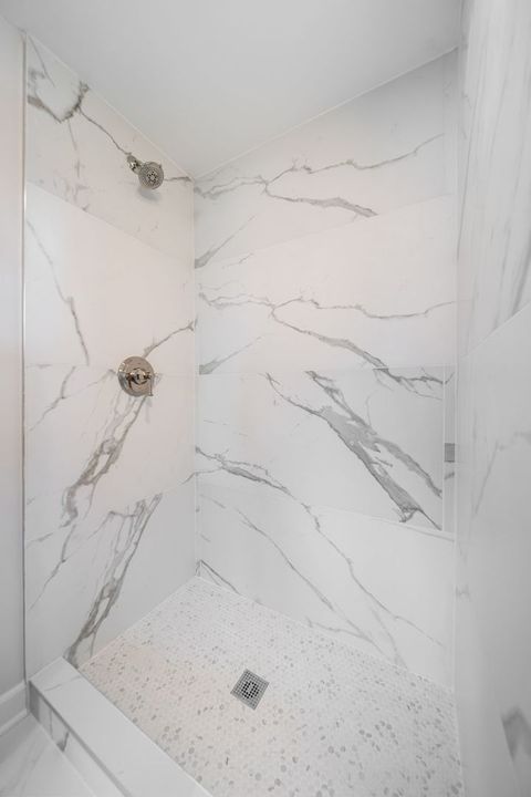 Tiny photo for 1334 N Lake Shore Drive, Round Lake Beach, IL 60073 (MLS # 12496205)