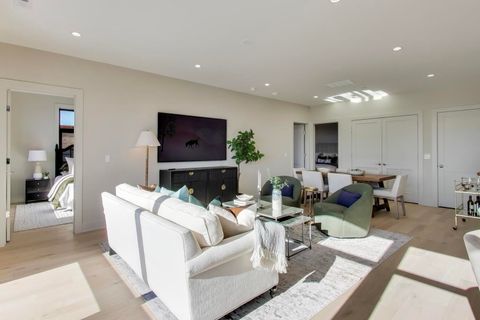 Tiny photo for 1317 N Western Avenue #504, Chicago, IL 60622 (MLS # 12534044)