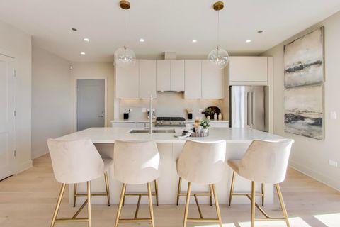 Tiny photo for 1317 N Western Avenue #504, Chicago, IL 60622 (MLS # 12534044)