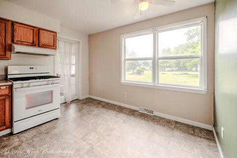 Tiny photo for 1515 Elmwood Avenue, DeKalb, IL 60115 (MLS # 12646430)