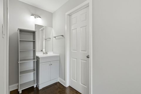 Tiny photo for 37 E Hickory Street #D, Lombard, IL 60148 (MLS # 12593394)