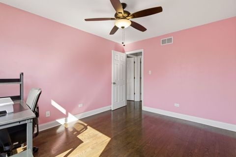Tiny photo for 37 E Hickory Street #D, Lombard, IL 60148 (MLS # 12593394)