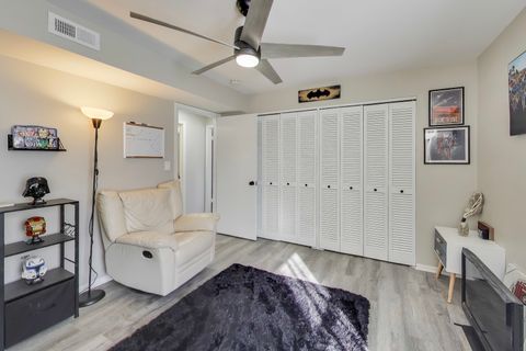 Tiny photo for 475 Shenstone Road #104, Riverside, IL 60546 (MLS # 12577225)