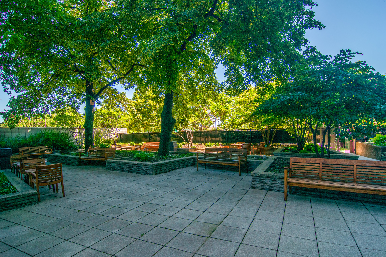 3600 N LAKE SHORE Drive 1421