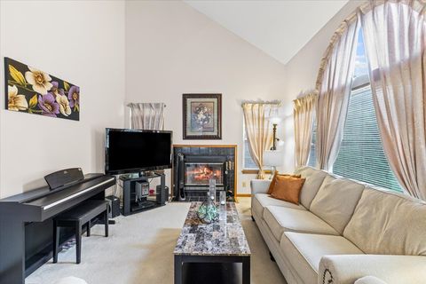 Tiny photo for 808 Violet Circle, Naperville, IL 60540 (MLS # 12457659)