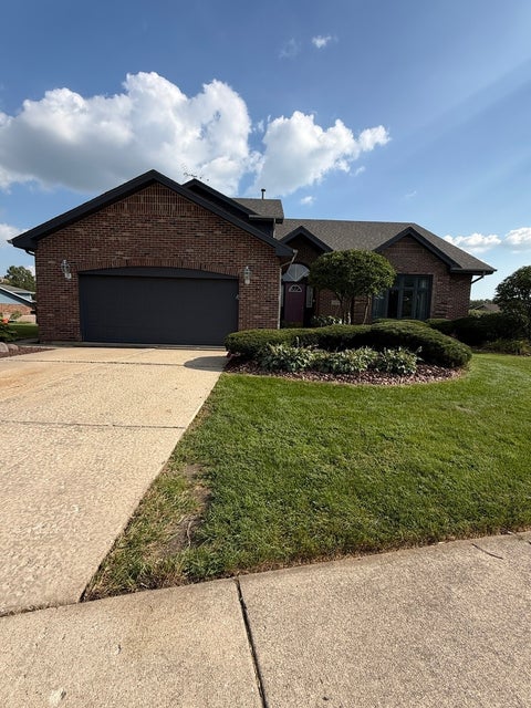 Photo of 11751 Greenfield Drive, Orland Park, IL 60467 (MLS # 12746745)