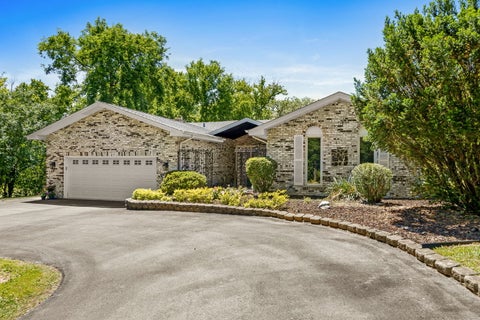 Tiny photo for 11S056 Madison Street, Burr Ridge, IL 60527 (MLS # 12740970)