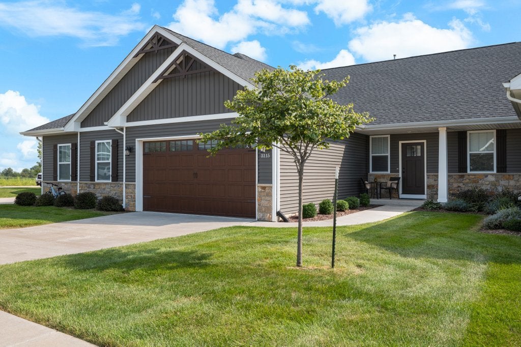 3115 Mary Leigh Drive