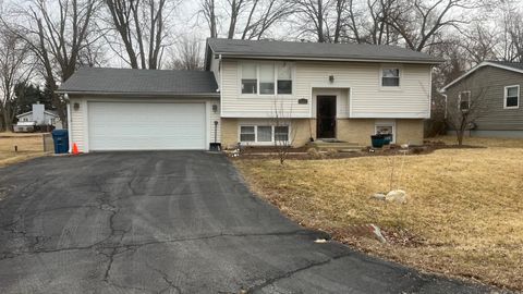 Photo of Aurora, IL 60505 (MLS # 12582219)