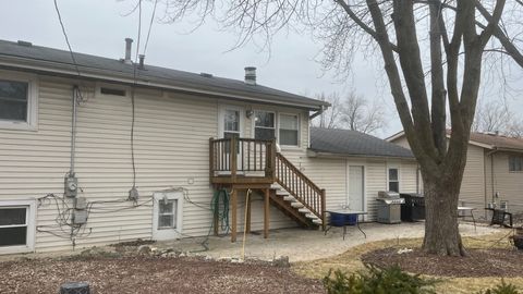 Tiny photo for Aurora, IL 60505 (MLS # 12582219)