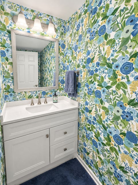Tiny photo for 713 Crossland Drive, Grayslake, IL 60030 (MLS # 12770147)