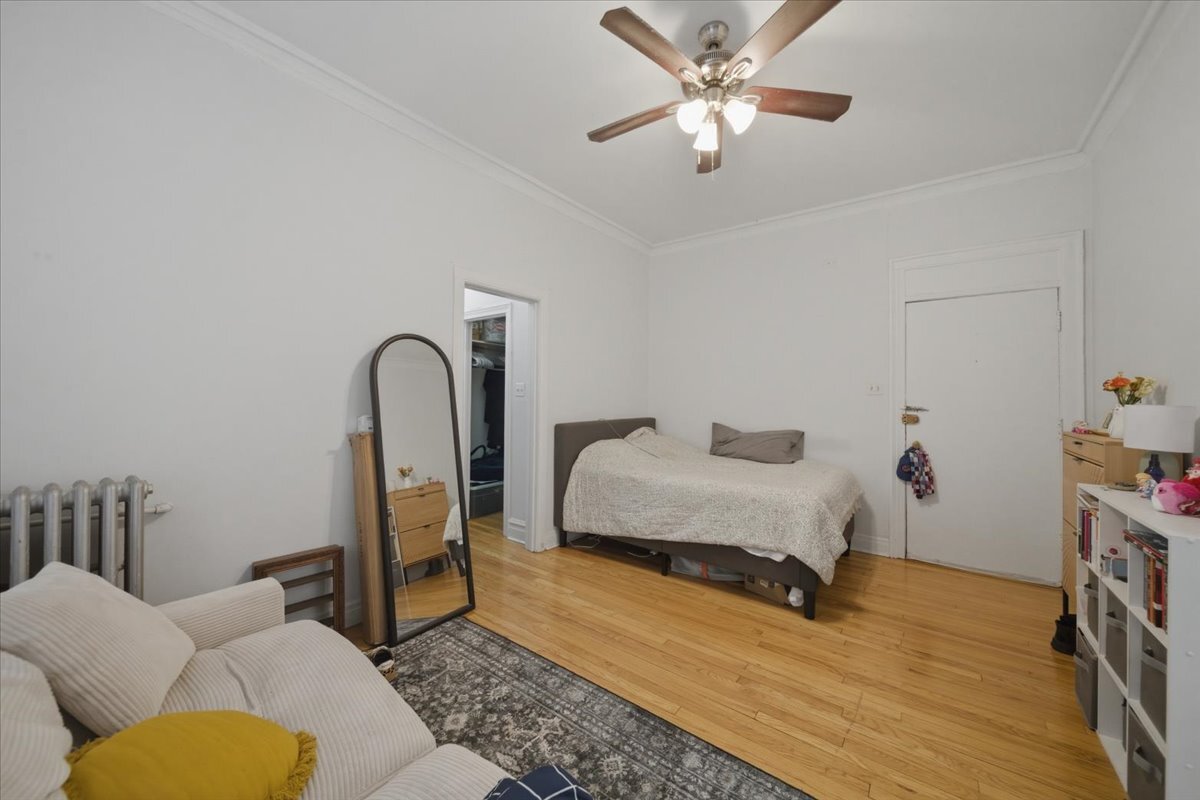 3449 N Elaine Place 308