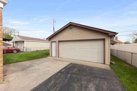 Tiny photo for 9966 Montrose Avenue, Schiller Park, IL 60176 (MLS # 12630276)