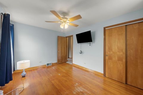 Tiny photo for 9966 Montrose Avenue, Schiller Park, IL 60176 (MLS # 12630276)