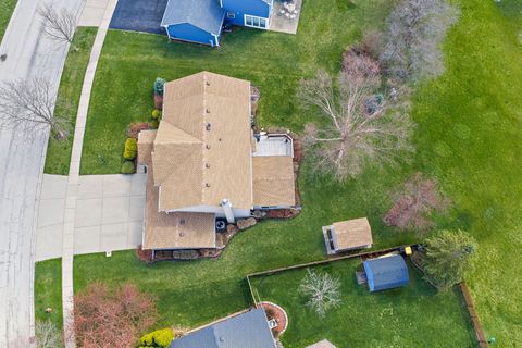 Tiny photo for 160 Brentwood Trail, Elgin, IL 60120 (MLS # 12613822)