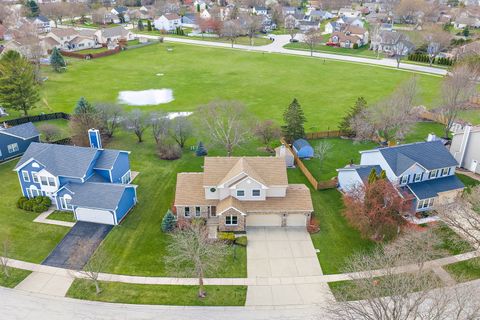 Tiny photo for 160 Brentwood Trail, Elgin, IL 60120 (MLS # 12613822)