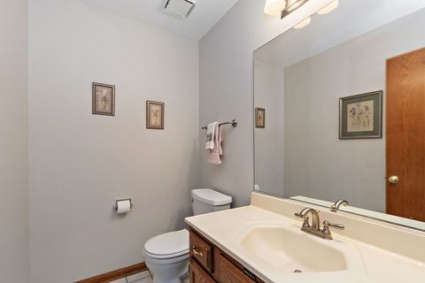 Tiny photo for 160 Brentwood Trail, Elgin, IL 60120 (MLS # 12613822)