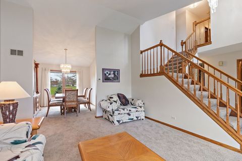 Tiny photo for 160 Brentwood Trail, Elgin, IL 60120 (MLS # 12613822)