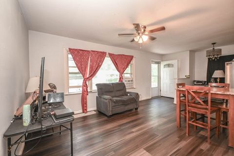 Tiny photo for 1636 Rice Street, Waukegan, IL 60087 (MLS # 12488825)