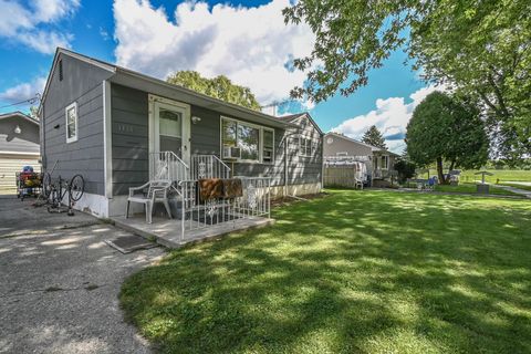 Tiny photo for 1636 Rice Street, Waukegan, IL 60087 (MLS # 12488825)
