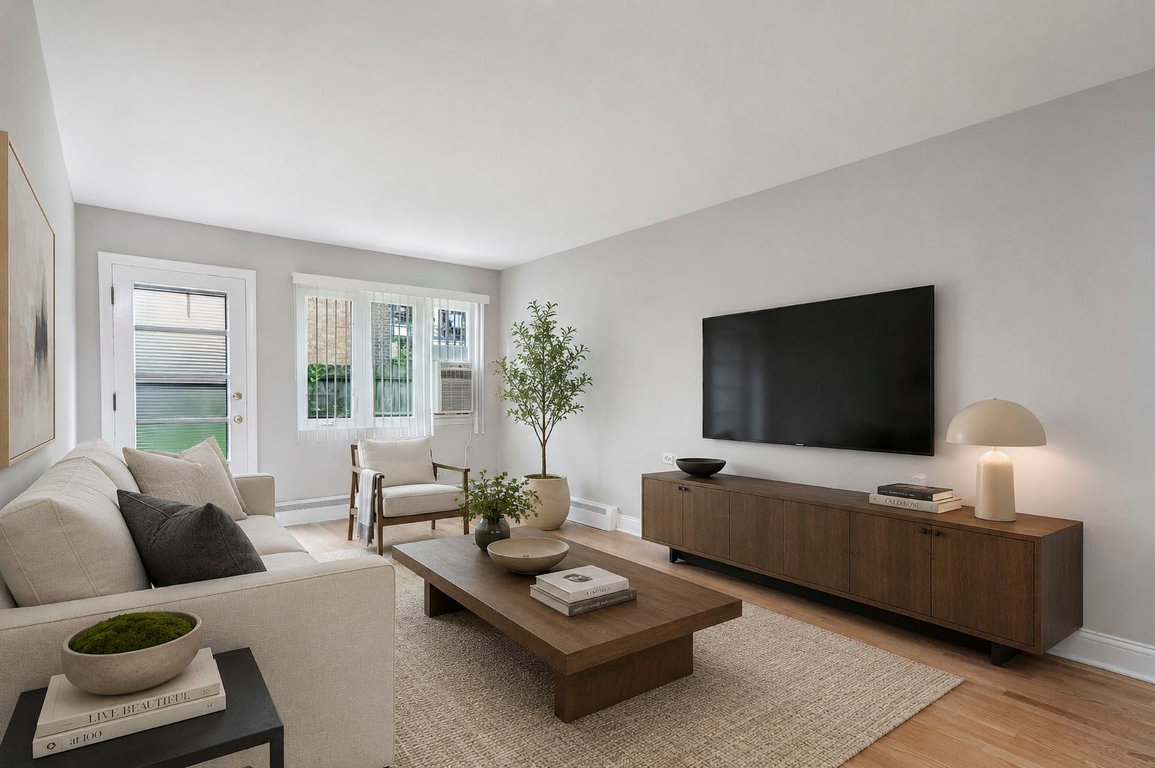 651 SOUTH Boulevard 3