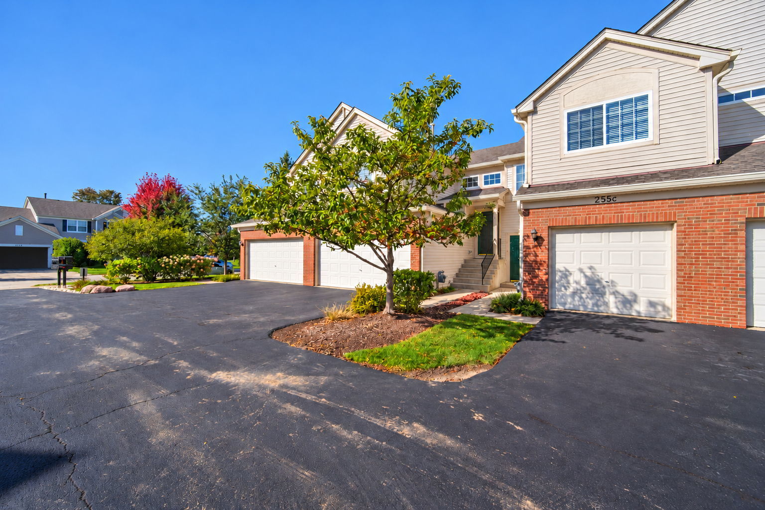 255 Thornwood Way C