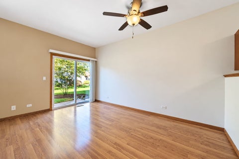 Tiny photo for 255 Thornwood Way #C, South Elgin, IL 60177 (MLS # 12783098)