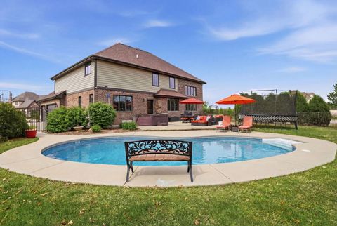 Tiny photo for 8743 Stone Creek Boulevard, Frankfort, IL 60423 (MLS # 12601842)