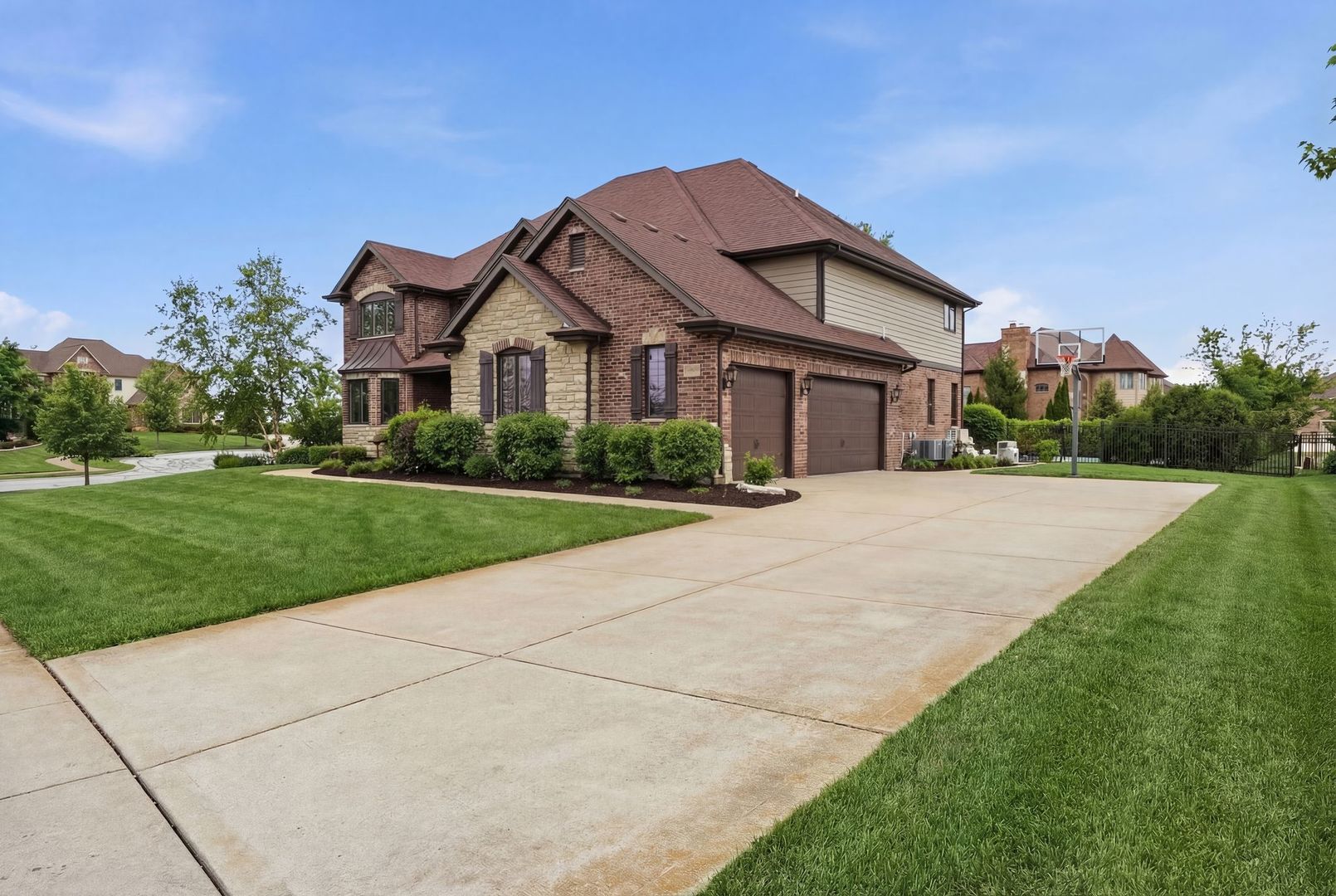 8743 Stone Creek Boulevard