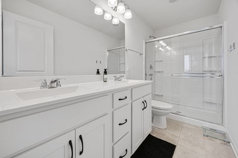 Tiny photo for 2317 Alumni Drive, Schaumburg, IL 60173 (MLS # 12631718)