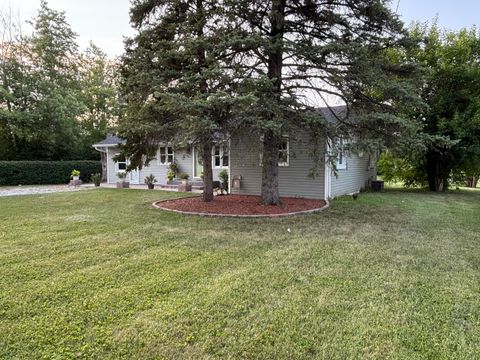 Tiny photo for 2312 209th Street, Chicago Heights, IL 60411 (MLS # 12448533)