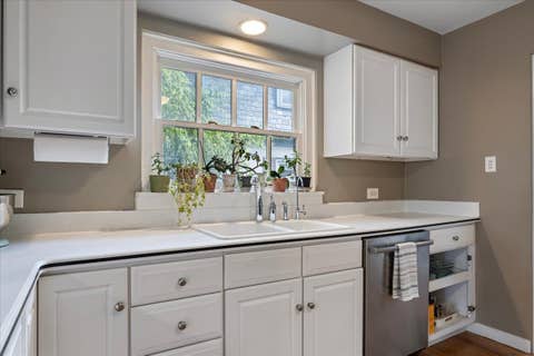 Tiny photo for 2024 Ewing Avenue, Evanston, IL 60201 (MLS # 12734481)