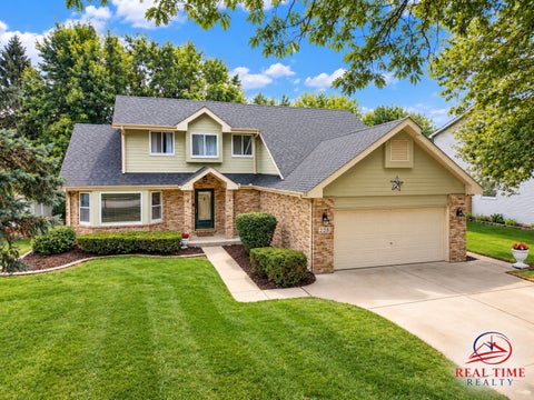 Photo of 228 Whitetail Crossing, Oswego, IL 60543 (MLS # 12755797)